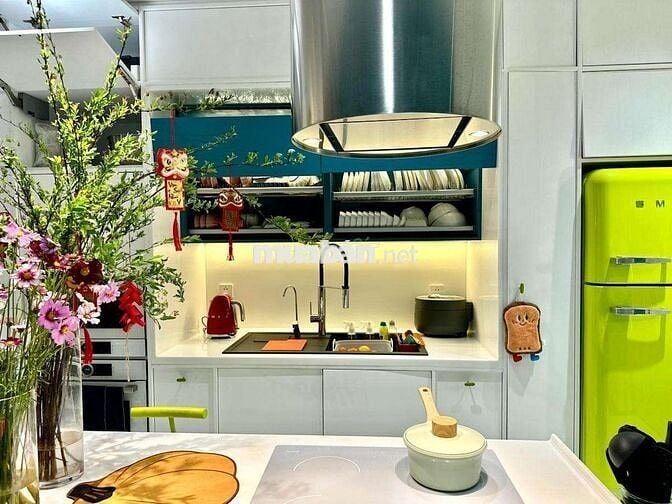 Gấp! Chung cư CT2 ngõ 34 Hoàng Cầu, 55m2, 2PN, View Hồ