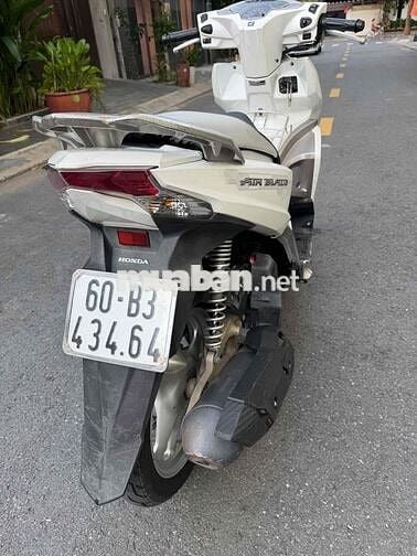 Honda Air Blade 125 2016 Trắng Zin Đẹp