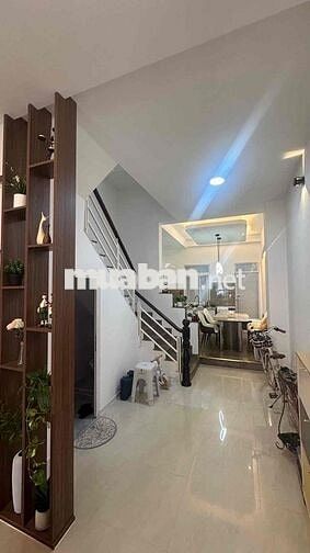 56m2, Nhà Đẹp Phú Nhuận sát mặt tiền