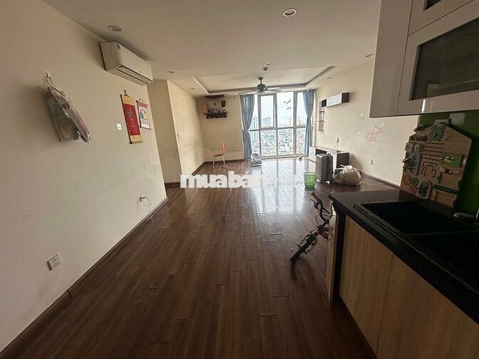 Chính chủ cho thuê căn hộ chung cư 3 ngủ vừa ở vừa làm văn phòng