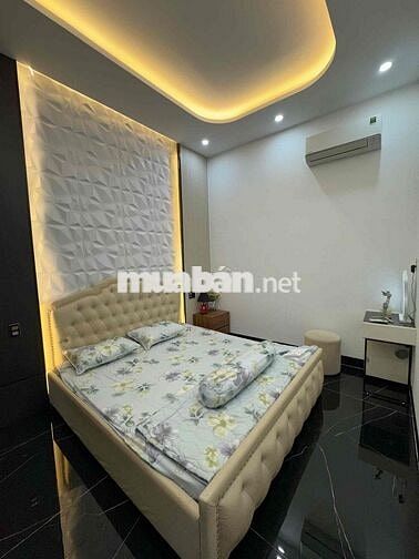 Cho thuê Nhà 3 tầng Trần Cao Vân