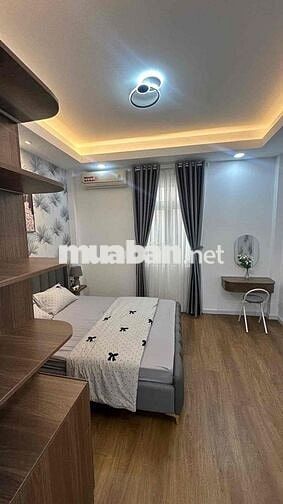 56m2, Nhà Đẹp Phú Nhuận sát mặt tiền
