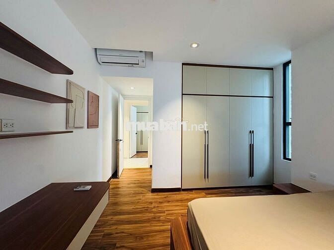 Cho thuê Icon 56 Quận 4 90m2, 3PN, 23 tr bao internet – nhà trống sẵn