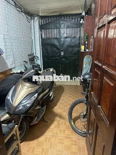 CHÍNH CHỦ - Bán nhà Phố Viên, sđcc, ê tô đỗ cửa