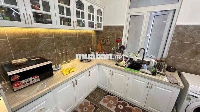 56m2, Nhà Đẹp Phú Nhuận sát mặt tiền