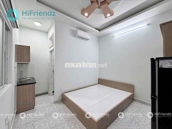 CHO THUÊ GẦN NGÃ TƯ PHÚ NHUẬN-CĂN HỘ FULL NT-BAN CÔNG CỬA SỔ TRỜI