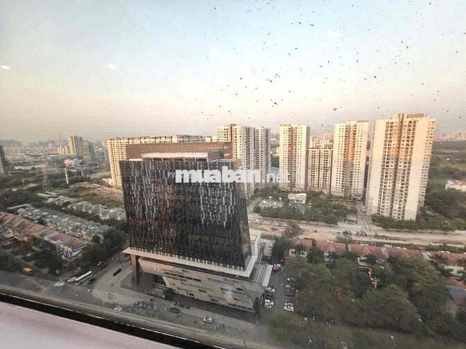 bán penthouse như hình full nội thất, sổ hồng riêng,view thành phố