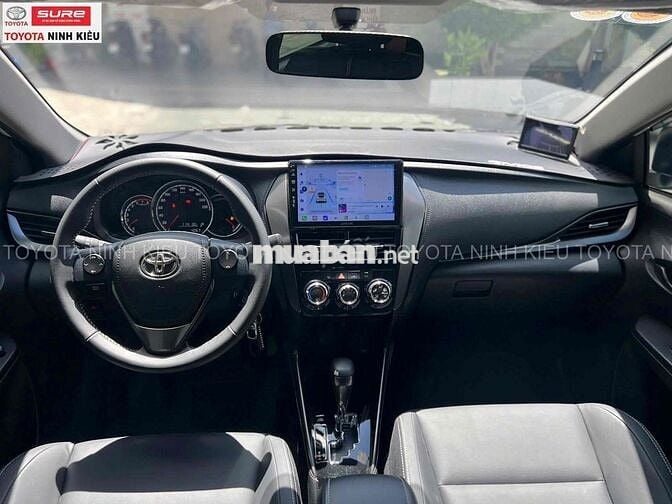 Toyota Vios 2025 1.5E CVT Trắng 4.000 km