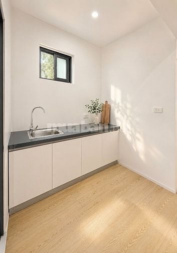 CHÍNH CHỦ BÁN TẬP THỂ TÂN MAI - 40M - SĐCC - OTO ĐỖ - NHỈNH 2 TỶ