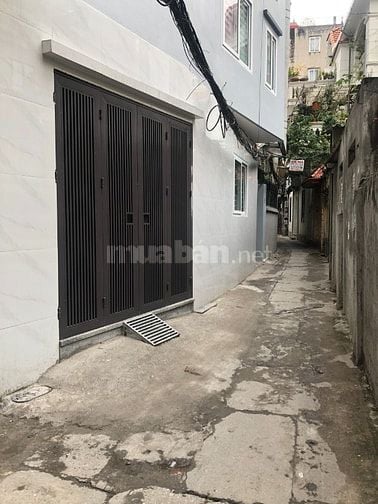 Cho thuê CHDV CCMN 1 ngủ 1 khách ban công 40m2 tại Yên Hoà (Hạ Yên Quy