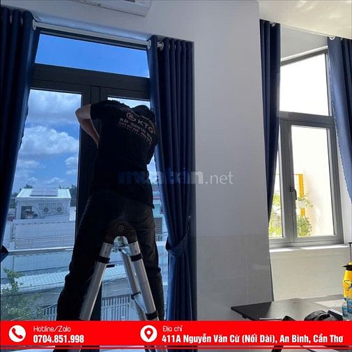 THI CÔNG DÁN DECLA KÍNH GIẢM NHIỆT CHỐNG NẮNG