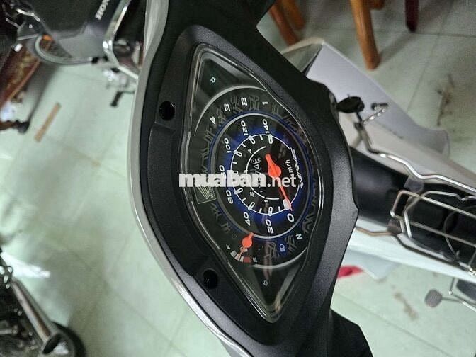 Honda Wave a 2024 bao rút gốc sang tên