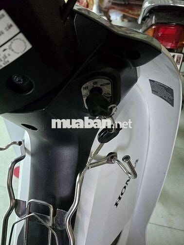 Honda Wave a 2024 bao rút gốc sang tên