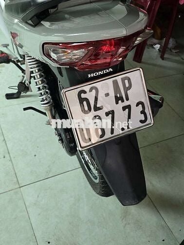 Honda Wave a 2024 bao rút gốc sang tên