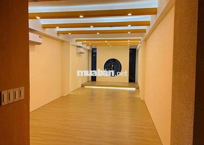 cho thuê toà nhà mặt tiền có thang máy+tầng hầm đường số 8 Gò Vấp 47tr