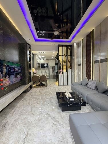 nhà 3 mê 2 mặt tiền sau chợ Hoà Minh trần đình tri