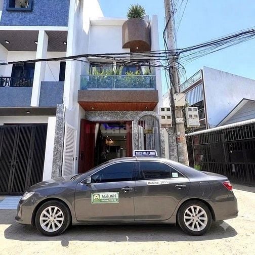 nhà 3 mê 2 mặt tiền sau chợ Hoà Minh trần đình tri