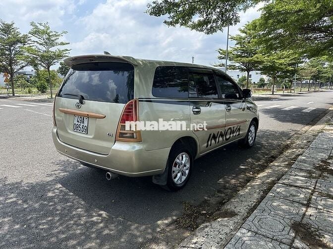Toyota Innova G 2006 Vàng cát