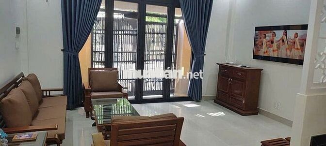 NHÀ 2 TẦNG 2PN 3WC NGAY BIỂN MỸ KHÊ
