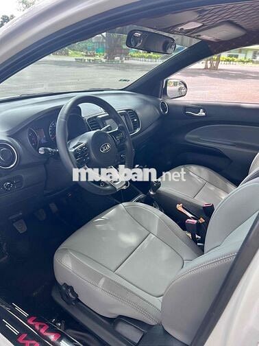 KIA SOLUTO 2020 1.4 MT Số sàn Trắng