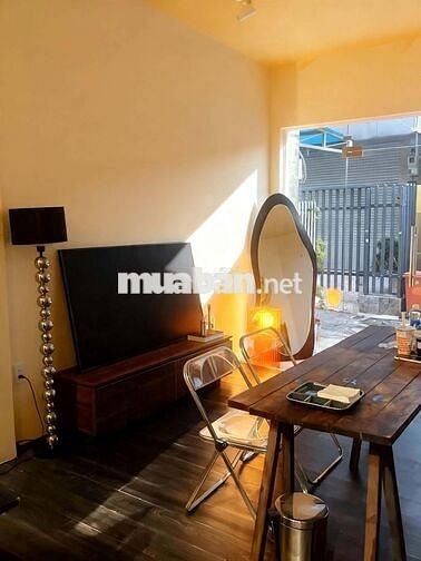Nhà mới phong cách mid century ngay khu chợ vải Phú Thọ Hòa - Vườn Lài
