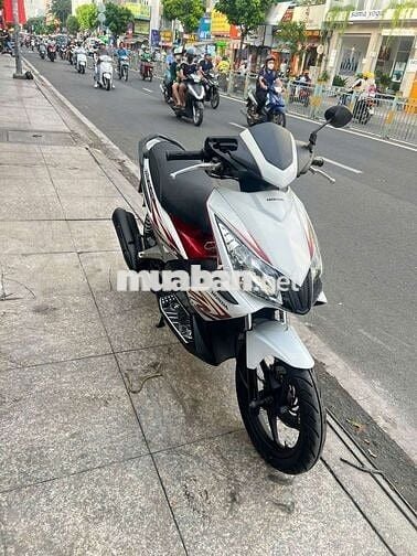 Honda Air Blade Thái 2008 Đỏ trắng đã sử dụng