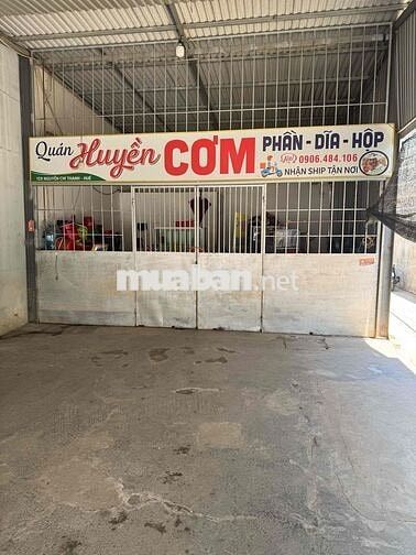 cho thuê mặt bằng rộng 80m2 khu sầm uất nhất