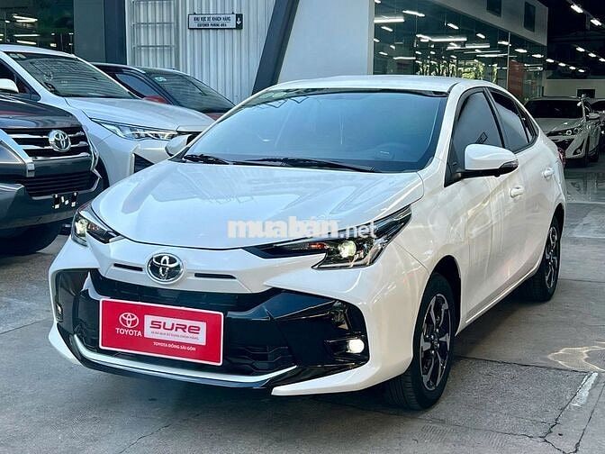 Vios E  Số sàn sx 2025 lướt 12.000 km, siêu đẹp