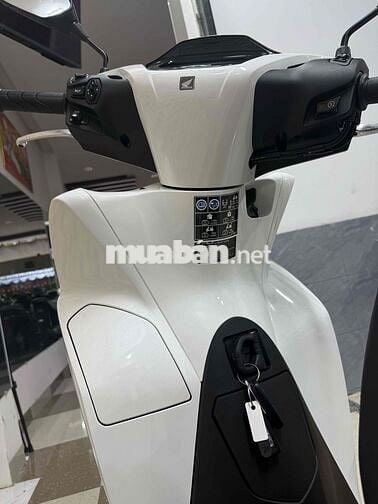 Honda SH 125i 2026 Trắng 400 km