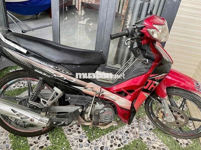 Daelim SRRRE Đỏ