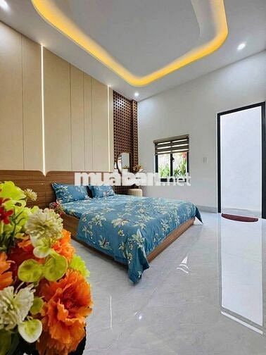 Nhà phố còn trống 1 phòng cần cho thuê ở ghép