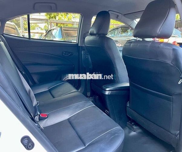 Vios E  Số sàn sx 2025 lướt 12.000 km, siêu đẹp