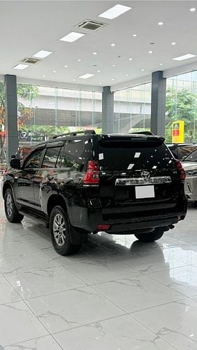 Bán Toyota Prado VX sản xuất 2019. Xe đi ít siêu mới.