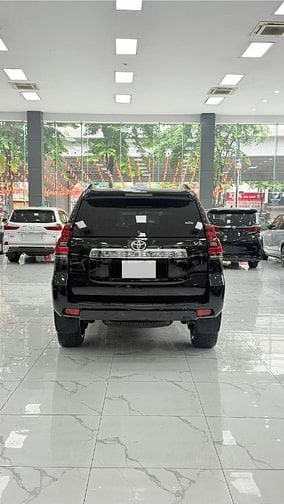 Bán Toyota Prado VX sản xuất 2019. Xe đi ít siêu mới.