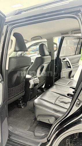 Bán Toyota Prado VX sản xuất 2019. Xe đi ít siêu mới.