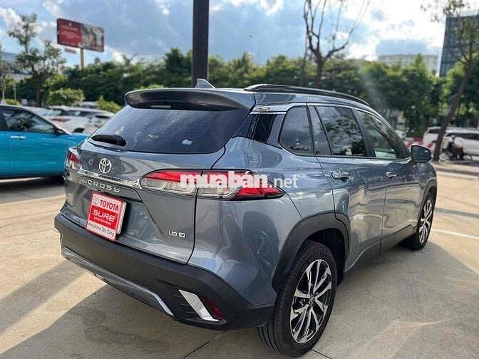 Toyota Corolla Cross 2024 -12.000 km HÃNG