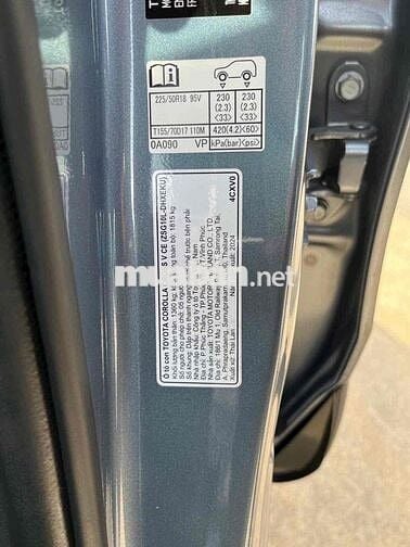 Toyota Corolla Cross 2024 -12.000 km HÃNG