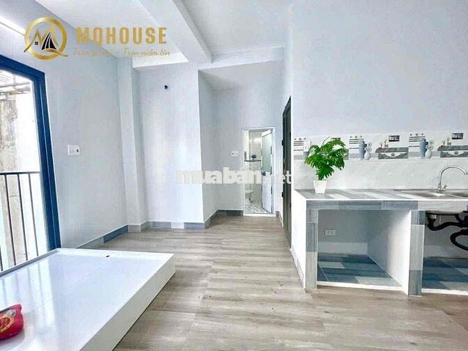 Cho thuê studio ban công thoáng gần hàng xanh, Học Viện Hành Chính