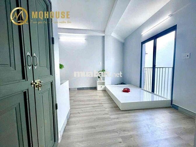 Cho thuê studio ban công thoáng gần hàng xanh, Học Viện Hành Chính