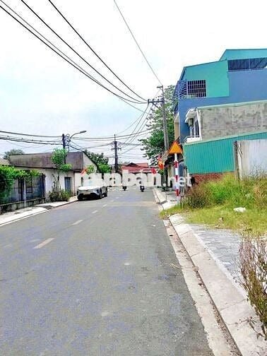 CHÚ NĂM ĐI ĐỊNH CƯ NÊN BÁN NHANH LÔ ĐẤT 359M2 SHR TẠI TÂN PHÚ TRUNG