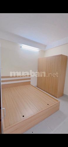 Cho thuê CHDV CCMN 1 ngủ 1 khách ban công 40m2 tại Yên Hoà (Hạ Yên Quy