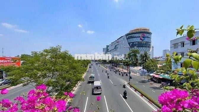dãy trọ 10x28m đường7m ngay Gần Gigamall Phạm Văn Đồng