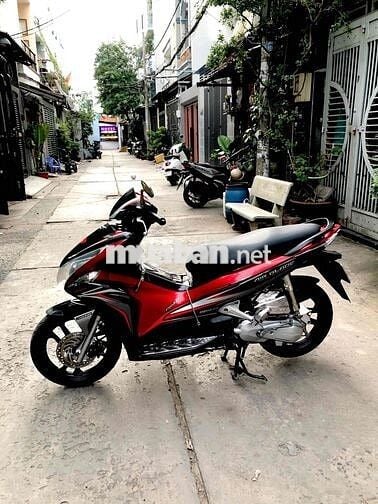 Honda Air Blade. zin siu chất lượng cv d đủ