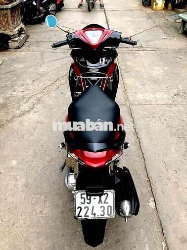 Honda Air Blade. zin siu chất lượng cv d đủ