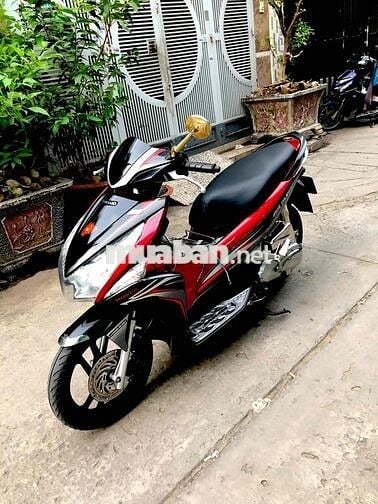 Honda Air Blade. zin siu chất lượng cv d đủ