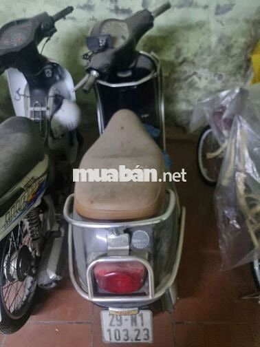 Piaggio LX 125 Đen