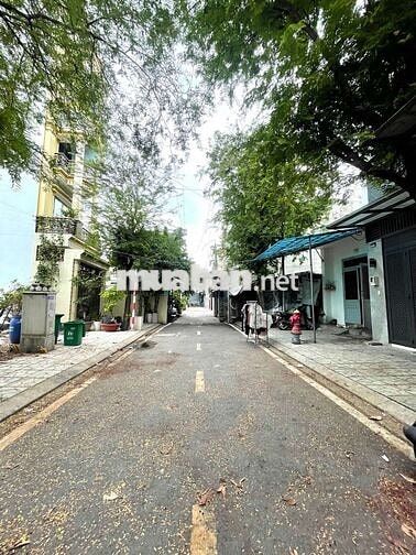 NHÀ 4TẦNG BTCT, NGAY CHỢ CÂY XỘP, NGUYỄN VĂN QUÁ, Q12 - Ô TÔ NGỦ NHÀ
