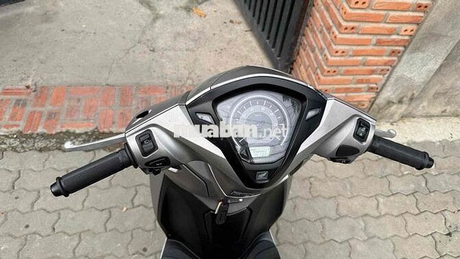 Honda Lead 4val 2022 Bạc 16000 km