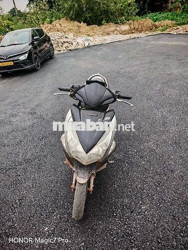 Honda Air Blade Đen Xăng