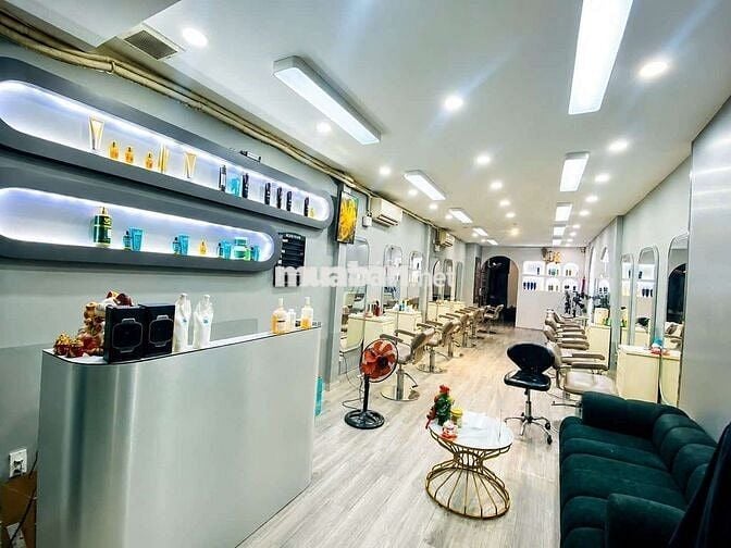 NHÀ ĐẸP MẶT TIỀN ĐƯỜNG D5 - QUẬN BÌNH THẠNH - GIÁ TỐT